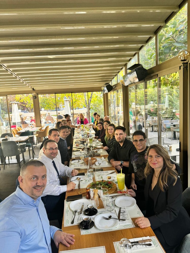 Igodemy community networking dinner